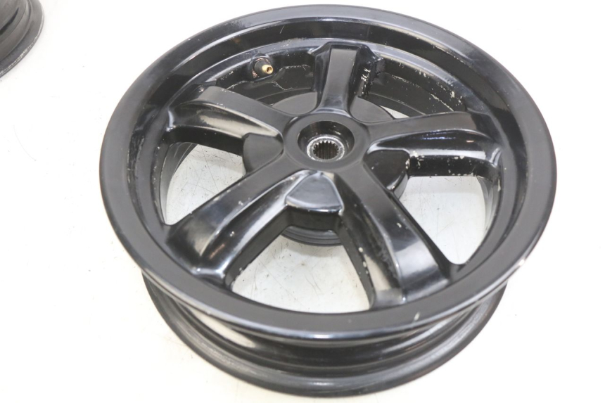 photo de PAIR OF RIMS SYM CROX 4T 50 (2016 - 2023) - High-resolution close-up