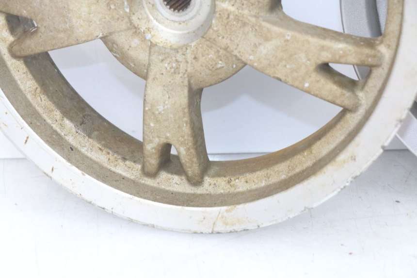 photo de PAIR OF RIMS PEUGEOT KISBEE 4T 50 (2010 - 2017) - Alternative angle