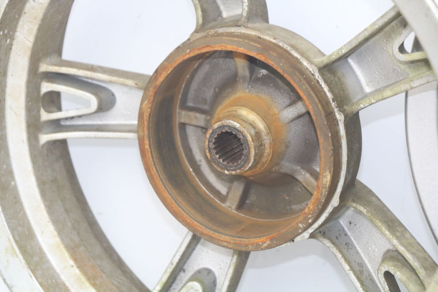 photo de PAIR OF RIMS PEUGEOT KISBEE 4T 50 (2010 - 2017) - Zoom on usage condition