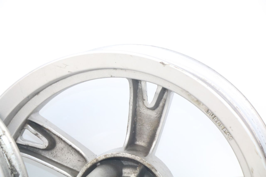 photo de PAIR OF RIMS PEUGEOT KISBEE 4T 50 (2010 - 2017) - Fixing points details