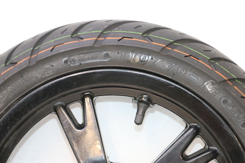 photo de PAIR OF RIMS PEUGEOT KISBEE 4T 50 (2018 - 2022) - Technical close-up
