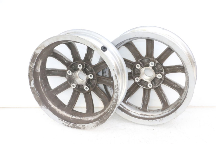 photo de PAIR OF RIMS PIAGGIO MP3 LT 300 (2010 - 2016) - Product overview