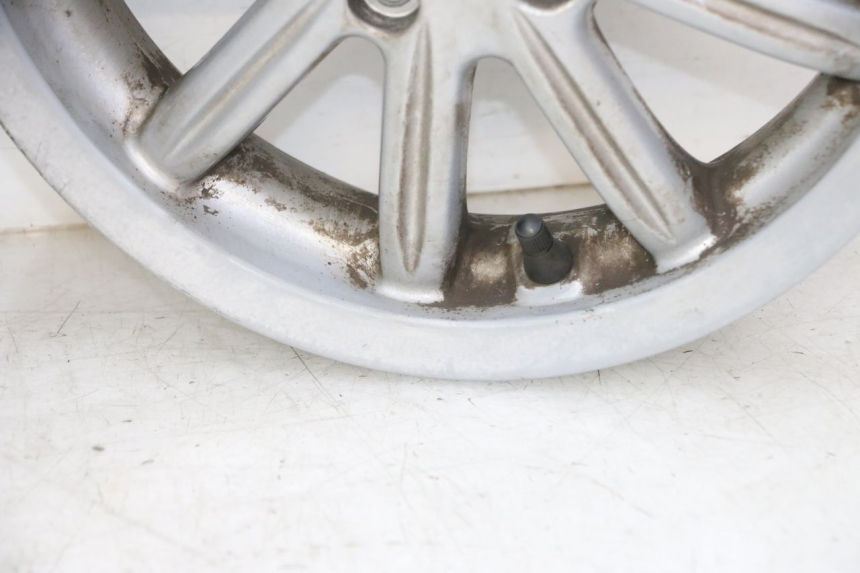 photo de PAIR OF RIMS PIAGGIO MP3 LT 300 (2010 - 2016) - Alternative angle