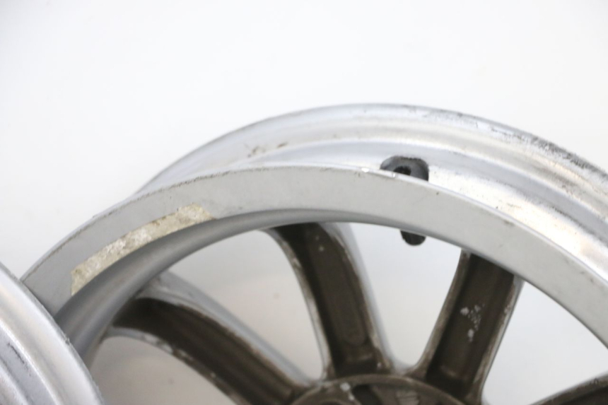 photo de RIMS PAIR PIAGGIO MP3 RL 250 (2006 - 2010) - Detailed visual inspection