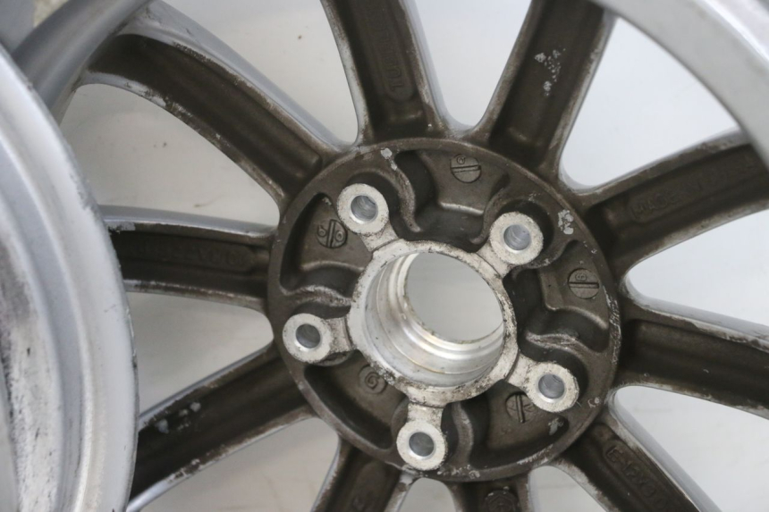 photo de RIMS PAIR PIAGGIO MP3 RL 250 (2006 - 2010) - Focus on structure