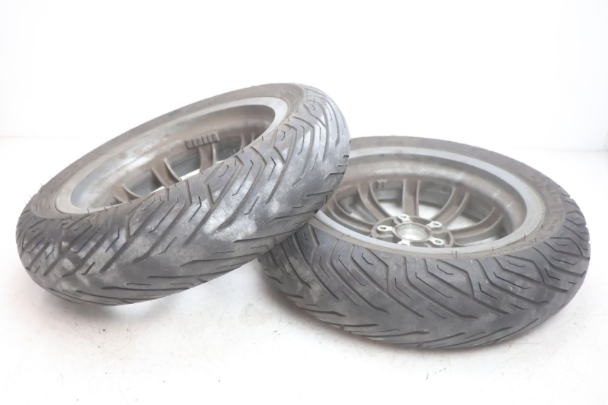 photo de RIMS PAIR PIAGGIO MP3 125 (2006 - 2014) - Zoom on usage condition