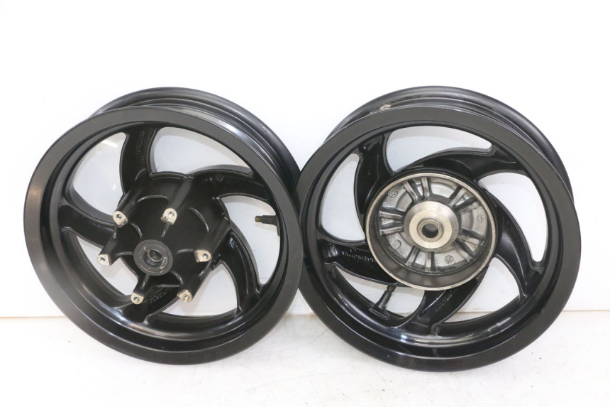 photo de RIMS PAIR PIAGGIO NEW TYPHOON 50 (2018 - 2021) - Component detail