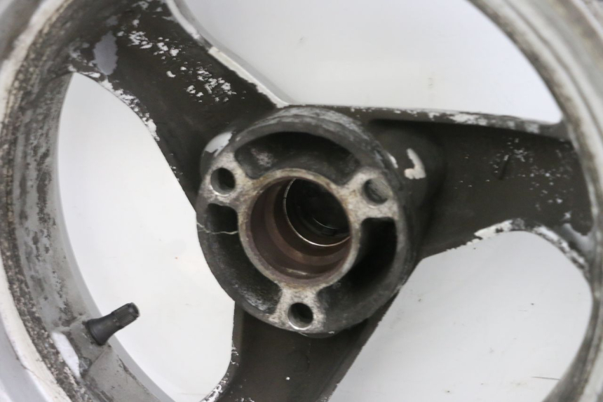 photo de RIMS PAIR PEUGEOT ELYSTAR 50 (2002 - 2014) - Detailed visual inspection