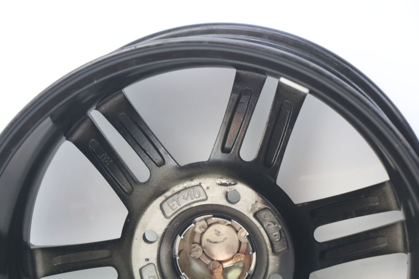 photo de PAIR OF RIMS SPY RACING F3 350 (2015 - 2022) - Additional view of the item