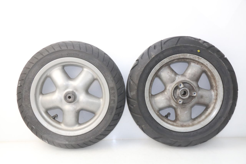 photo de RIMS PAIR YAMAHA YP MAJESTY 125 (2002 - 2006) - Main view