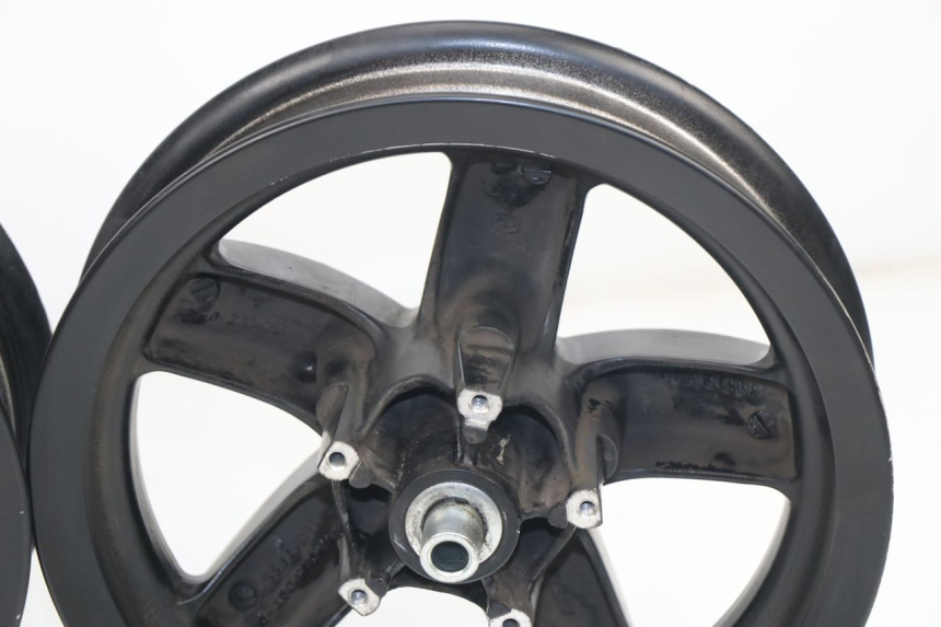 photo de RIMS PAIR PIAGGIO ZIP 2T 50 (2009 - 2019) - Detailed visual inspection