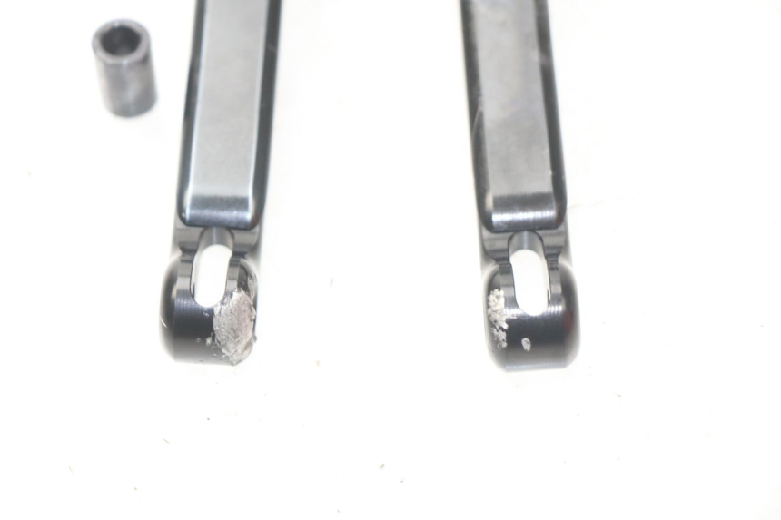 photo de BRAKE LEVER SUZUKI GSX-R GSXR 750 (2011 - 2016) - Alternative perspective