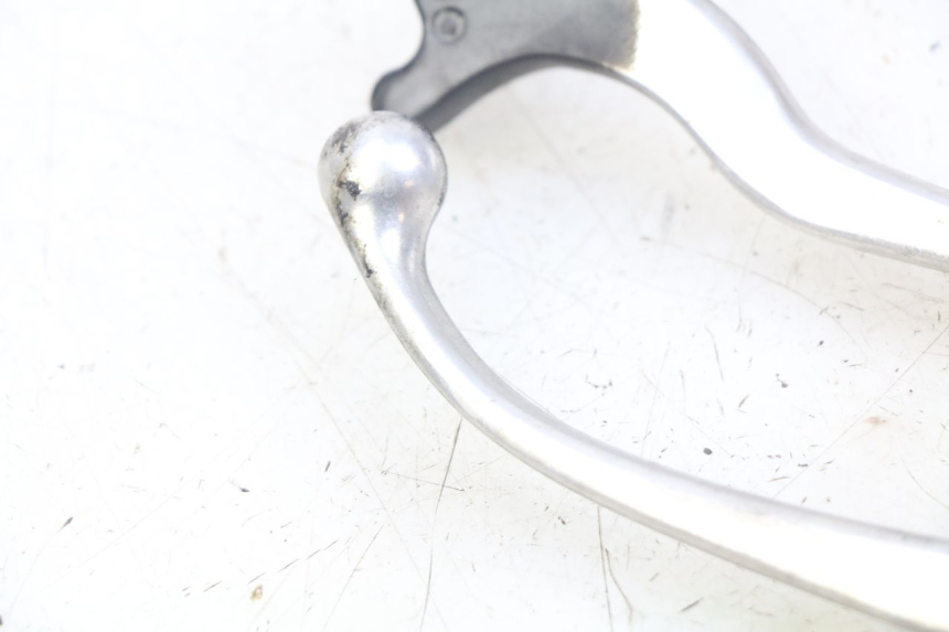 photo de BRAKE LEVER PAIR PIAGGIO X8 125 (2004 - 2007) - Alternative perspective