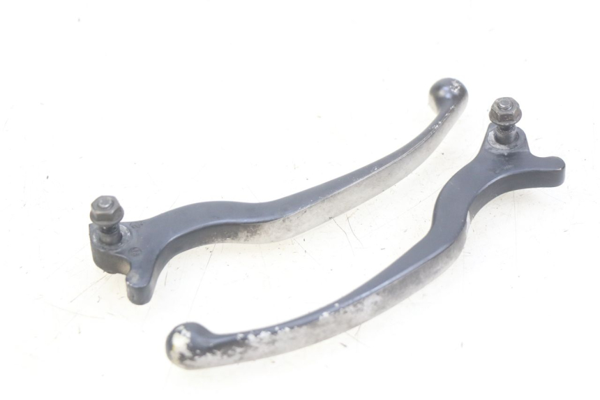 photo de BRAKE LEVER PAIR PIAGGIO X8 125 (2004 - 2007) - Component detail