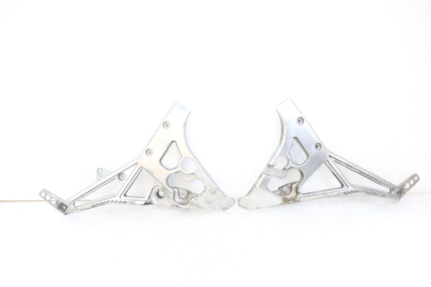 photo de PAIR OF FRONT FOOTREST BRACKETS YAMAHA FJ 3CX 1200 (1986 - 1996) - Main view