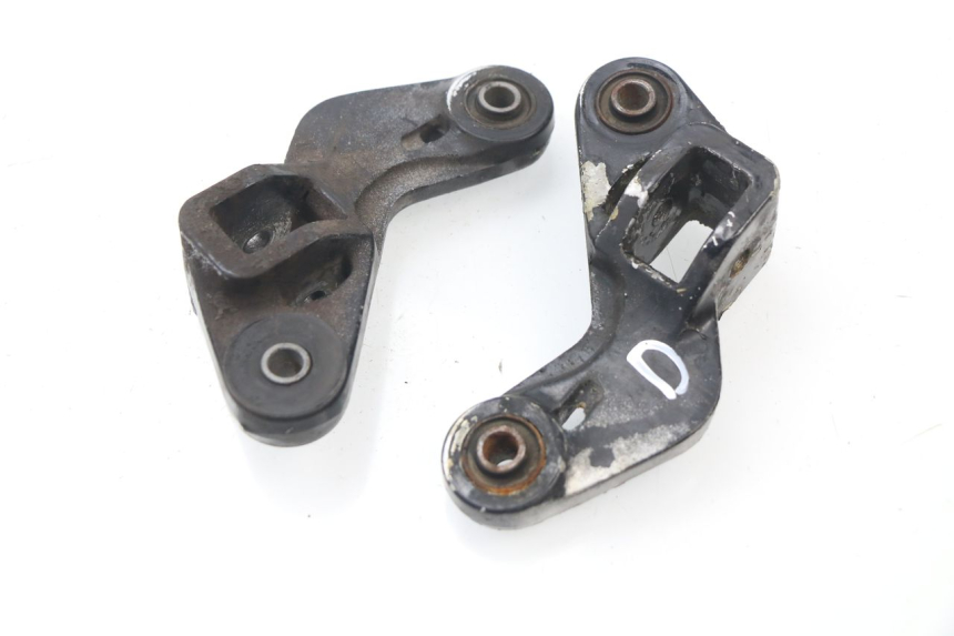 photo de PAIR FRONT MOUNT FOOTRESTS SUZUKI GSXF GSX F 600 (1988 - 1997) - Main view