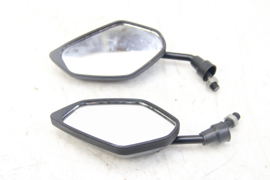 photo de PAIR OF REARVIEW MIRRORS PGO BIG MAX 50 (2001 - 2009) - Main view
