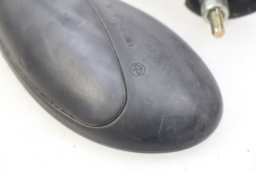 photo de PAIR OF REARVIEW MIRRORS PIAGGIO FLY 100 (2006 - 2010) - Fixing points details