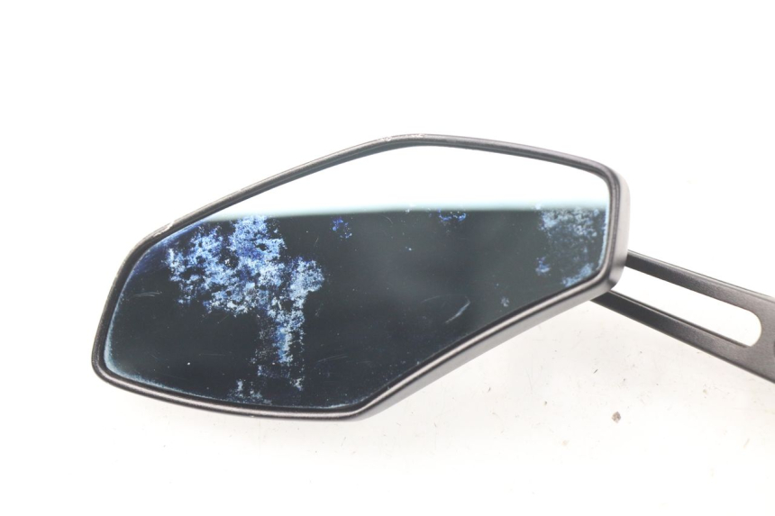 photo de MIRRORS YAMAHA FZ8 800 (2010 - 2016) - Surface and material condition