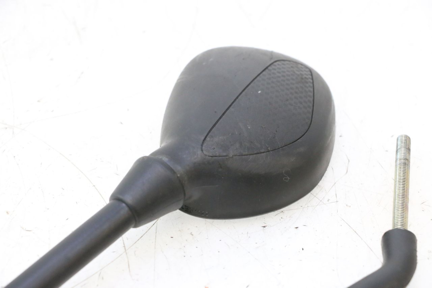 photo de PAIR OF REARVIEW MIRRORS PEUGEOT LUDIX 50 (2008 - 2017) - Fixing points details