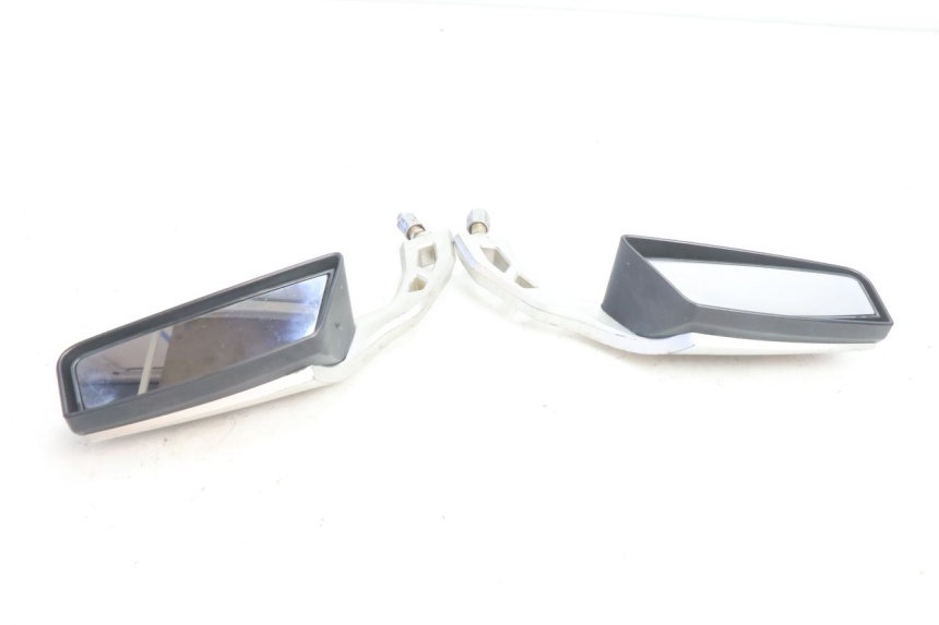 photo de MIRRORS YAMAHA XJR 1300 (1998 - 2002) - Alternative perspective