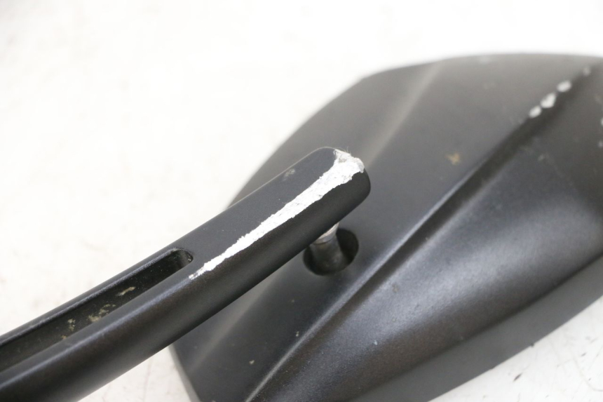 photo de MIRRORS KAWASAKI ZR 7 750 (1999 - 2004) - Fixing points details