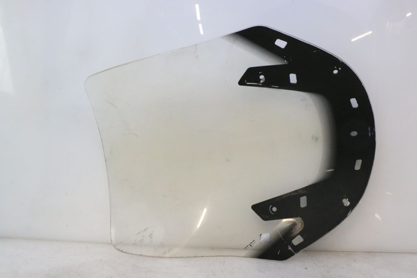 photo de WINDSCREEN SUZUKI BURGMAN EXECUTIVE ABS 650 (2006 - 2012) - Distinctive features