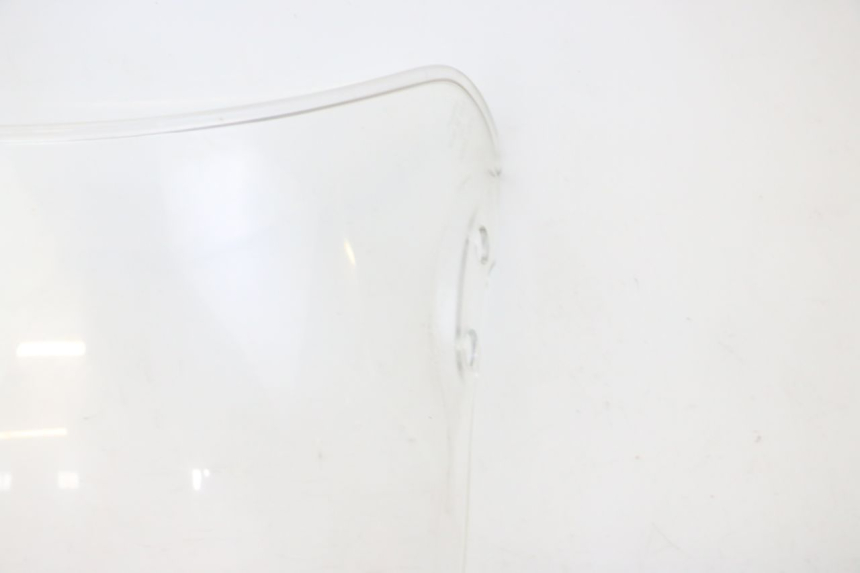photo de WINDSCREEN HONDA CBR RR FIREBLADE 900 (1992 - 1994) - Distinctive features
