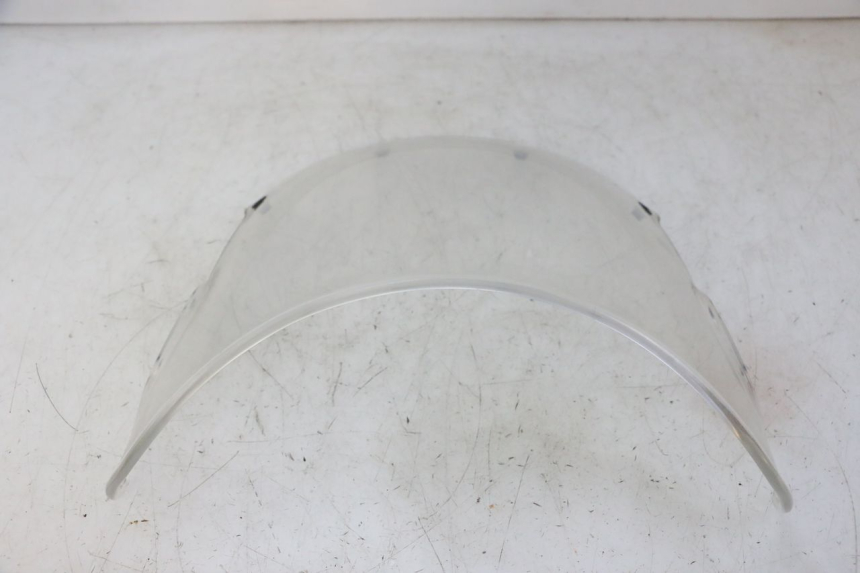 photo de WINDSCREEN HONDA CBR RR FIREBLADE 900 (1992 - 1994) - Fixing points details