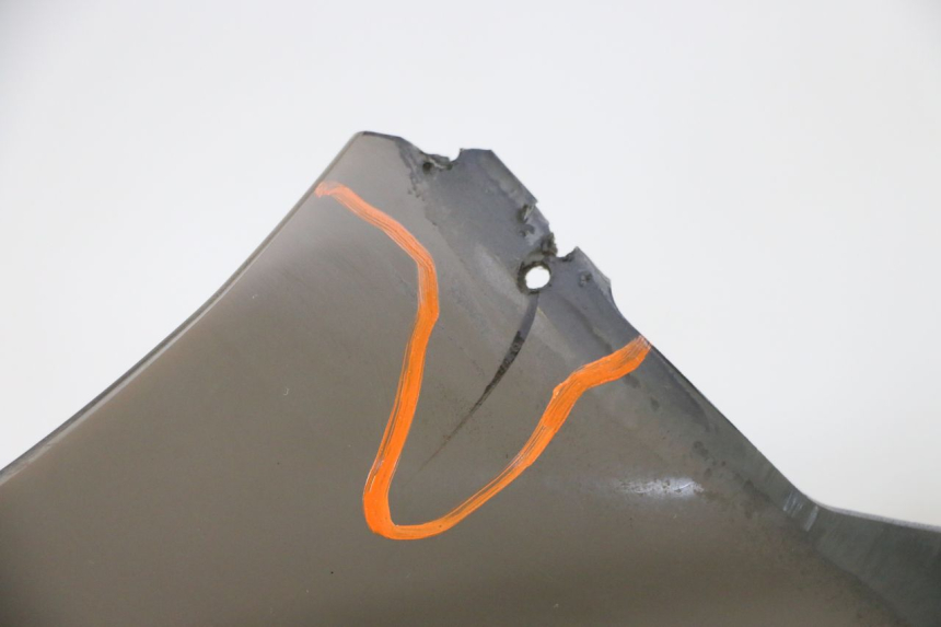 photo de WINDSCREEN PEUGEOT CITYSTAR 50 (2013 - 2017) - Surface and material condition