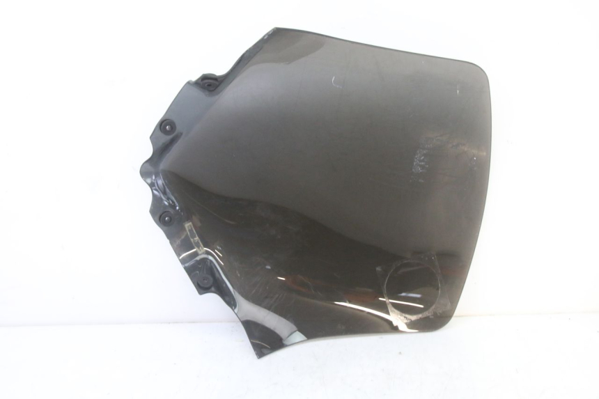 photo de WINDSCREEN PEUGEOT CITYSTAR 50 (2013 - 2017) - Fixing points details