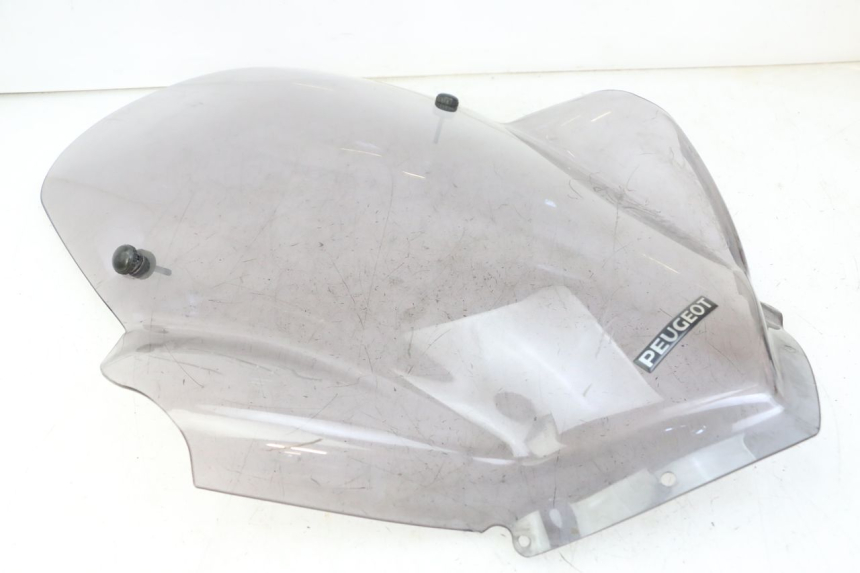 photo de WINDSCREEN PEUGEOT ELYSTAR 125 (2002 - 2007) - Distinctive features