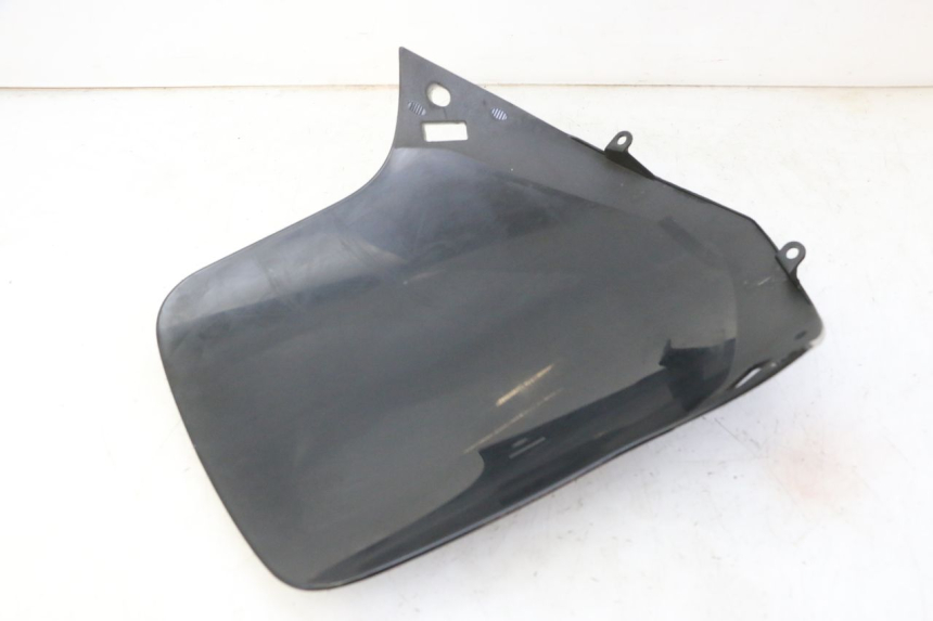 photo de WINDSCREEN PEUGEOT ELYSTAR 50 (2002 - 2014) - Alternative angle