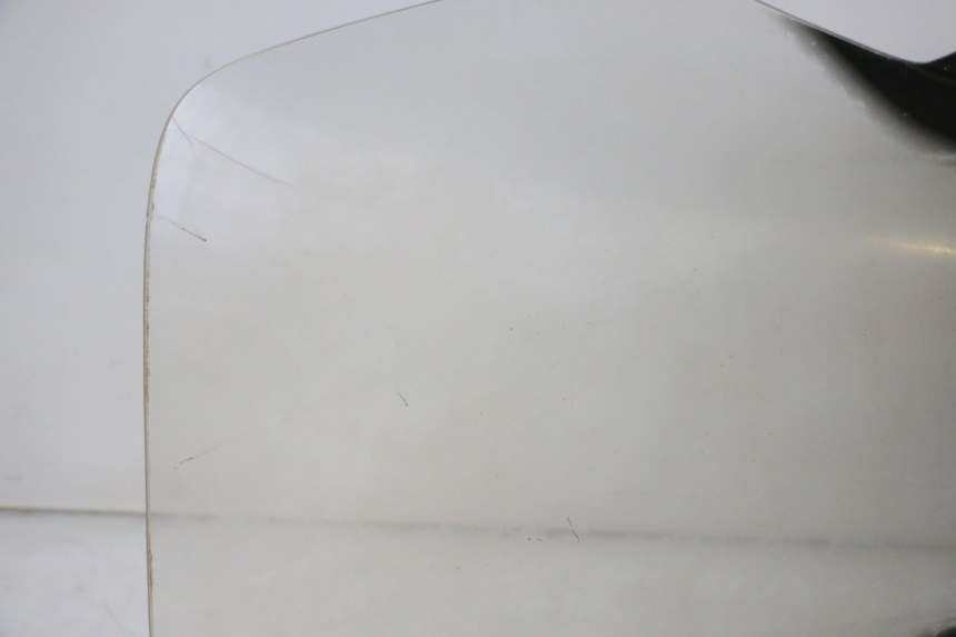 photo de WINDSCREEN HONDA FES S-WING SWING ABS 125 (2007 - 2015) - Fixing points details