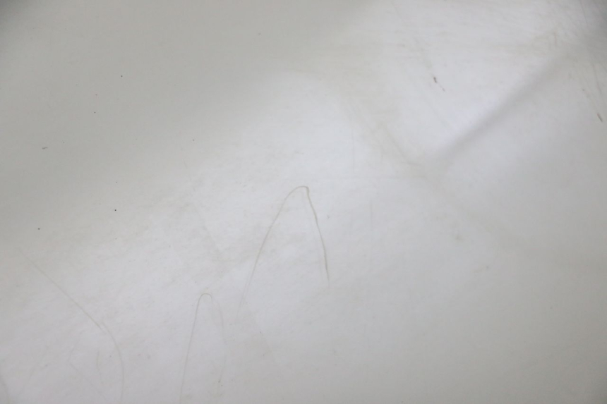 photo de WINDSCREEN HONDA FES S-WING SWING ABS 125 (2007 - 2015) - Distinctive features