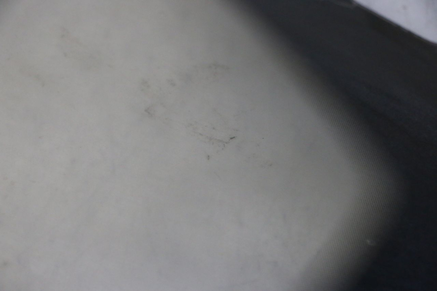 photo de WINDSCREEN HONDA FES S-WING SWING ABS 125 (2007 - 2015) - Surface and material condition