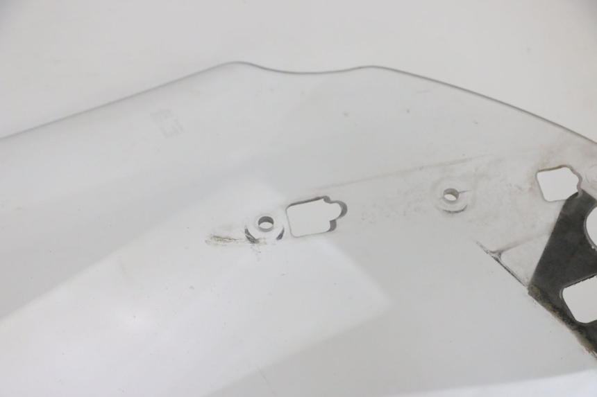 photo de WINDSCREEN YAMAHA FJR ABS 1300 (2006 - 2012) - Supplementary product photo