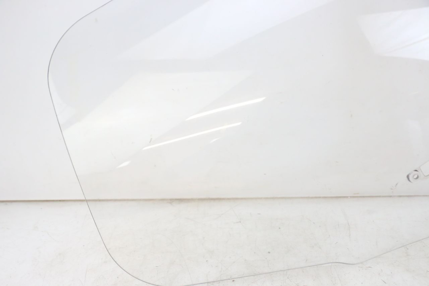 photo de WINDSCREEN YAMAHA FJR ABS 1300 (2006 - 2012) - Focus on structure