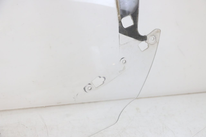 photo de WINDSCREEN YAMAHA FJR ABS 1300 (2006 - 2012) - Alternative angle