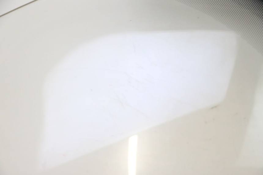 photo de WINDSCREEN KYMCO GRAND DINK 125 (2008 - 2014) - Detailed visual inspection