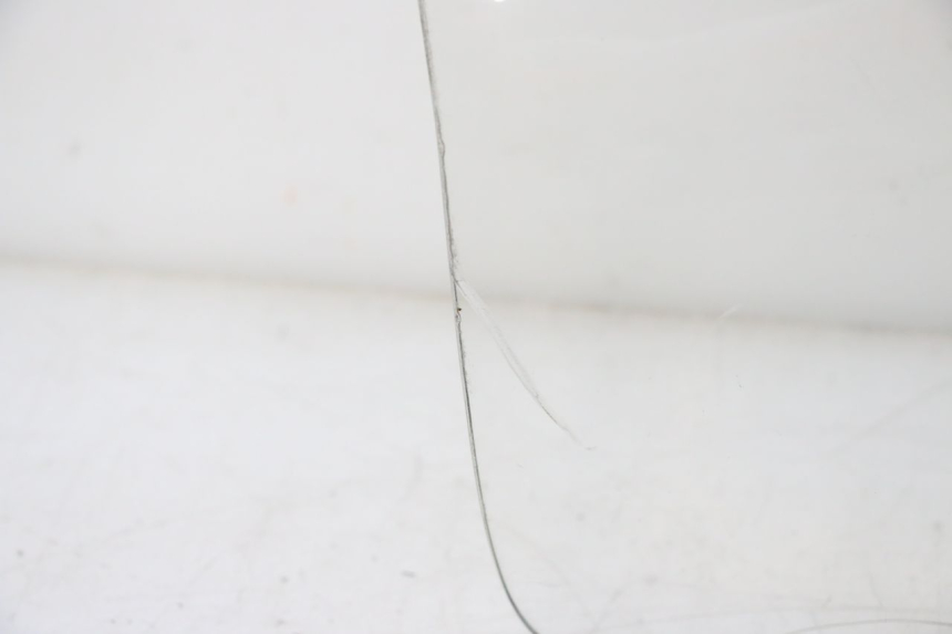 photo de WINDSCREEN KYMCO GRAND DINK 125 (2008 - 2014) - Focus on structure