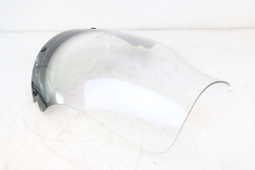 photo de WINDSCREEN KYMCO GRAND DINK 125 (2008 - 2014) - Fixing points details