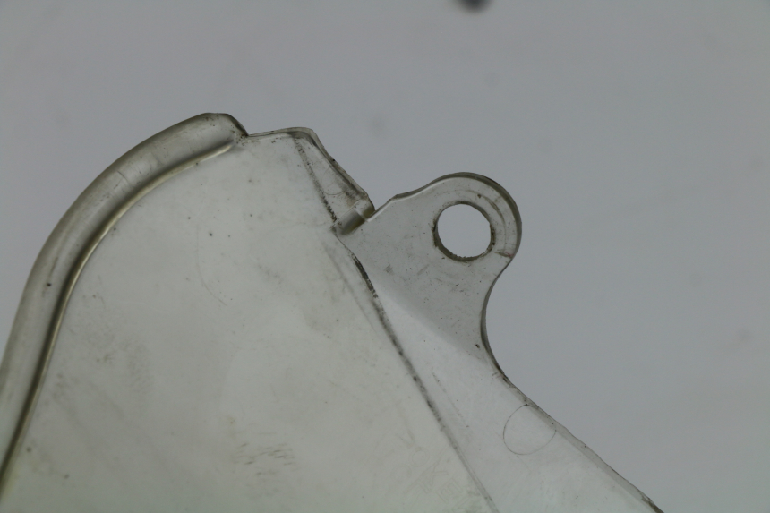 photo de WINDSCREEN HONDA CBR F 600 (1996 - 1998) - Fixing points details