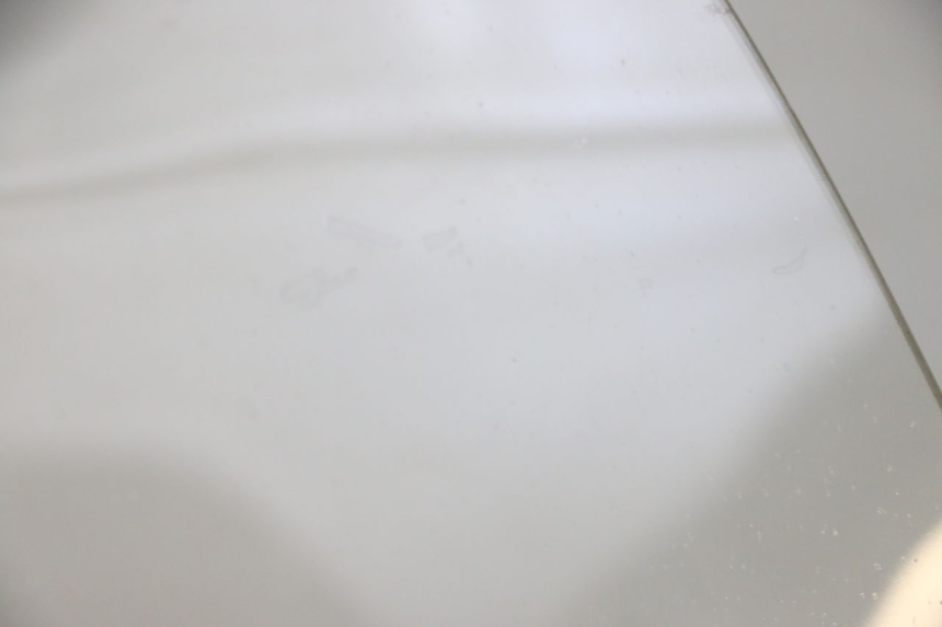 photo de WINDSHIELD HONDA FORZA 125 (2021 - 2025) - Technical close-up