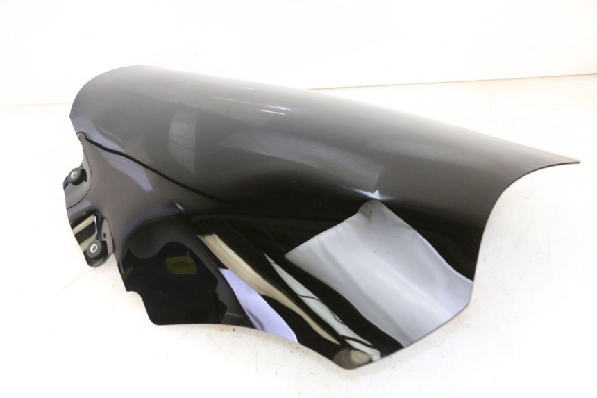 photo de WINDSCREEN PIAGGIO MP3 HPE 300 (2019 - 2026) - High-resolution close-up