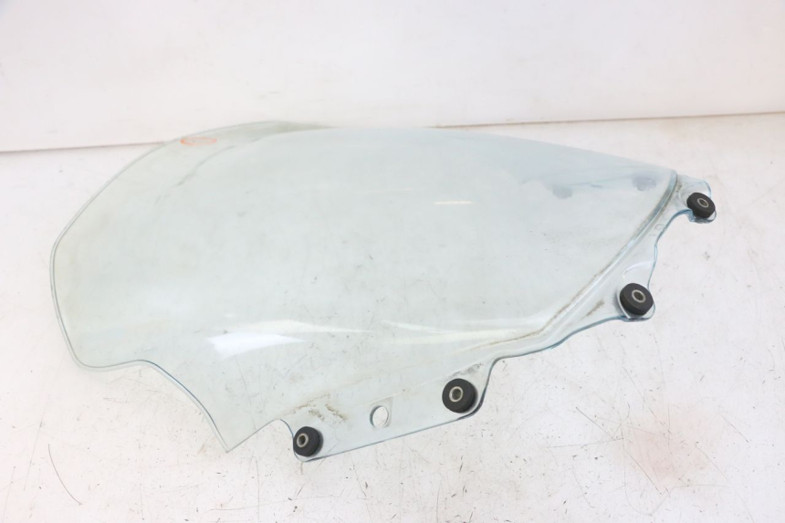 photo de WINDSCREEN PIAGGIO MP3 LT 400 (2007 - 2012) - Technical close-up