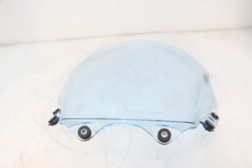 photo de WINDSCREEN PIAGGIO MP3 LT 300 (2010 - 2016) - Distinctive features