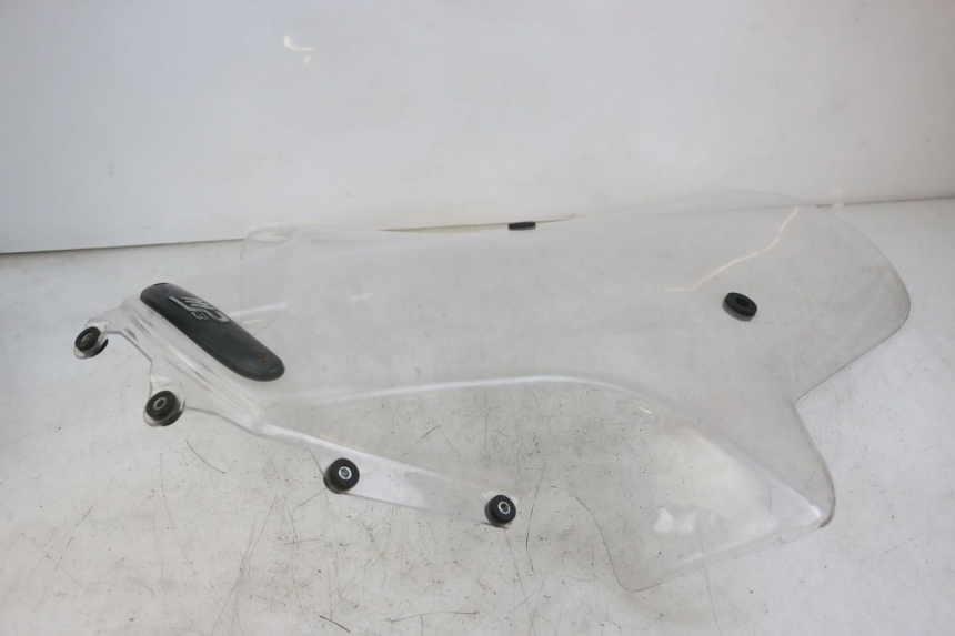 photo de WINDSCREEN PIAGGIO MP3 RL 250 (2006 - 2010) - Surface and material condition