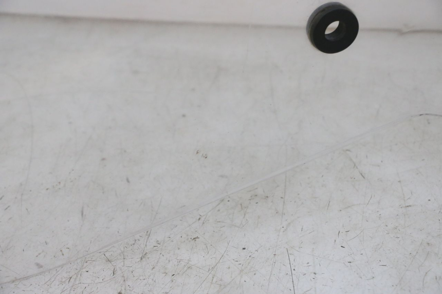 photo de WINDSCREEN PIAGGIO MP3 RL 250 (2006 - 2010) - Markings and original references