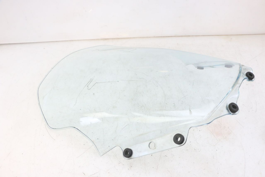 photo de WINDSCREEN PIAGGIO MP3 500 (2011 - 2015) - Fixing points details